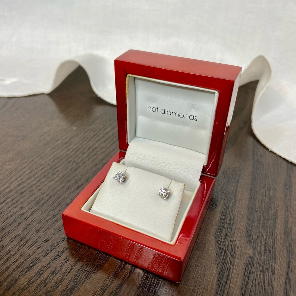 Authentic .75Ct Diamonds Round Stud Earrings 14K Gold Pierced Threaded Backings